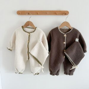 Fleece-Lined Baby Romper with Hat – Warm Western Style One-Piece Jumpsuit for Infants (66–100cm)