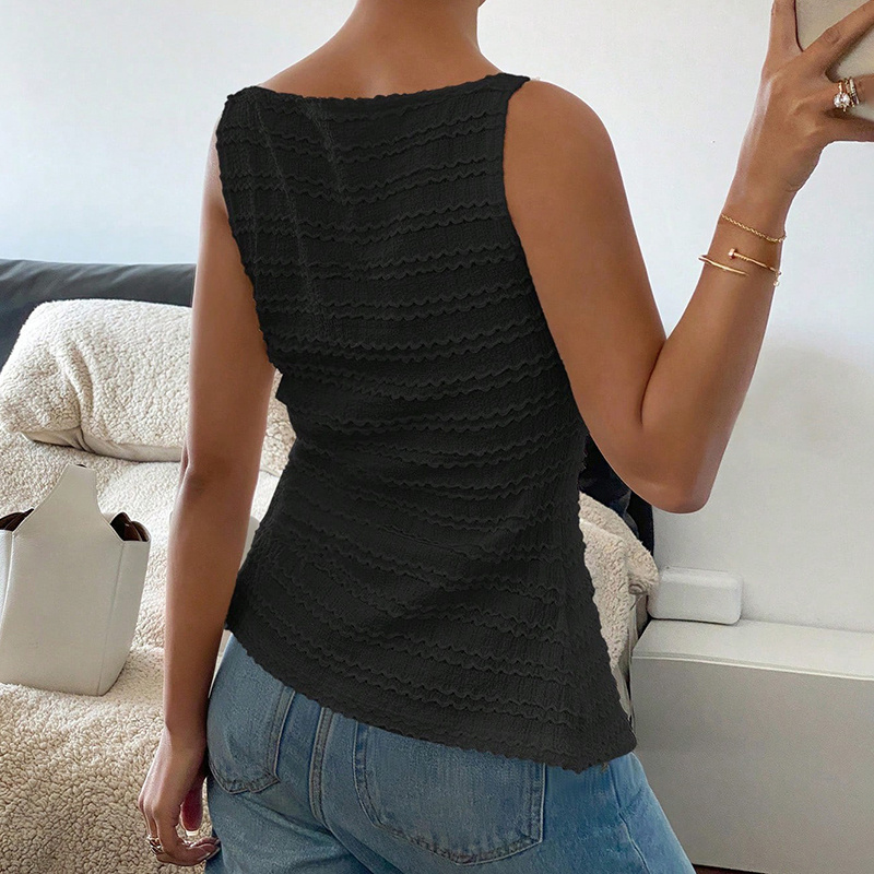 Trendy Square Neck Button-Up Vest - Image 2